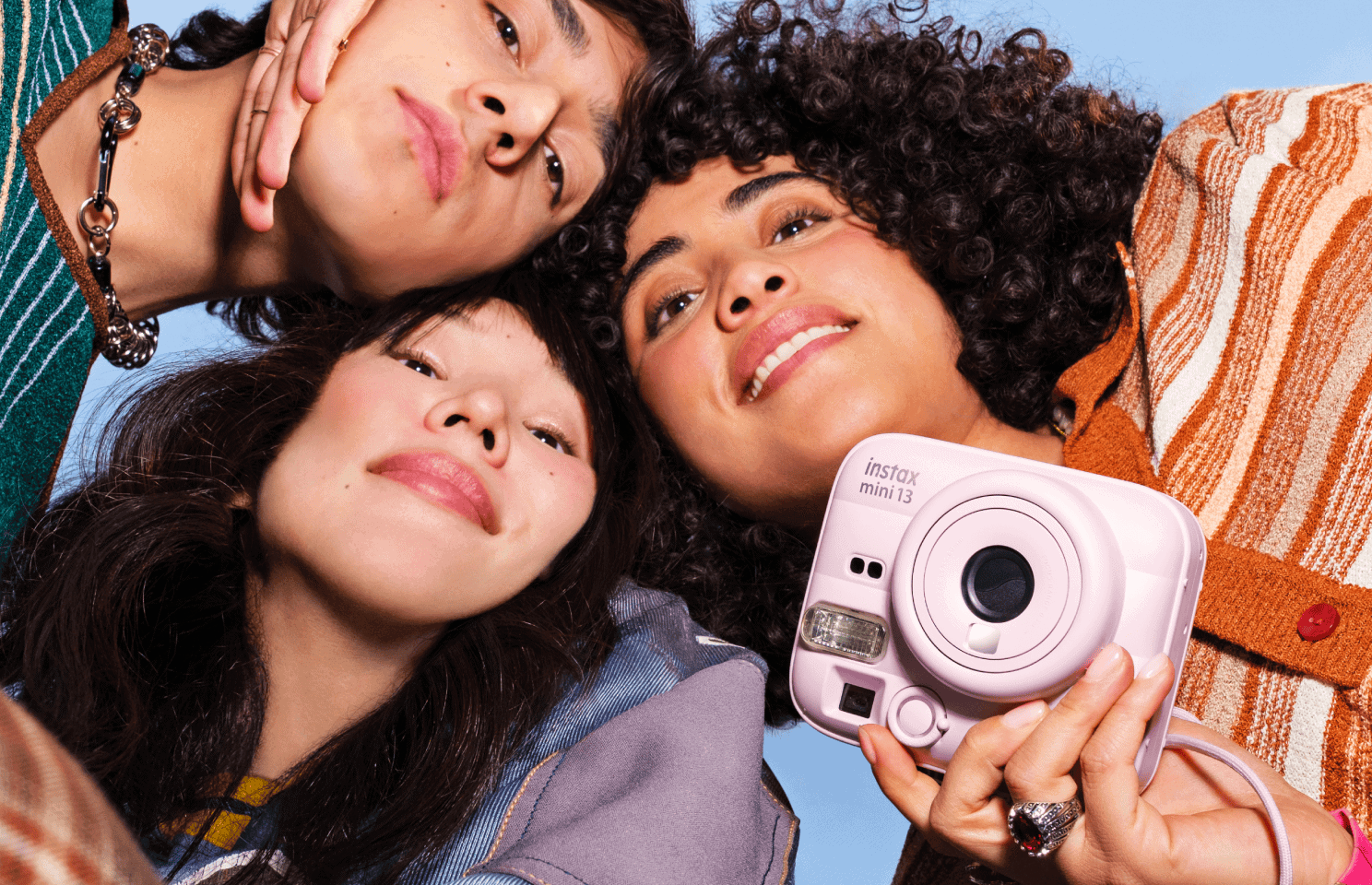 Article-Page_Product_Gift-Guide-2024_instax-mini-12